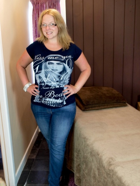 Bbw Milf Jeans Porn Pics Milf Sex Photos Idealmilf