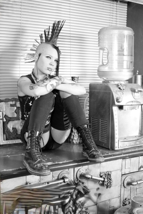 Alternative girl Tara Toxic ends up standing nude during a black and white gig 35528440
