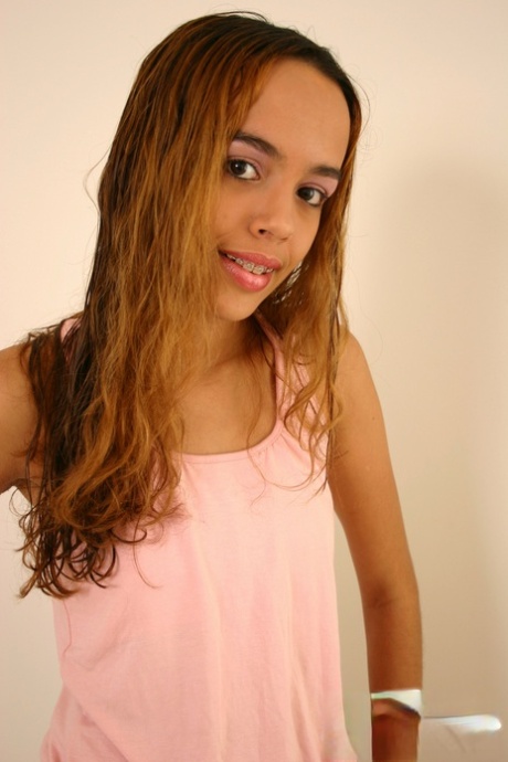 Adorable Latina teen Miranda Mirelli flaunts her sexy ass in lace underwear 27999645