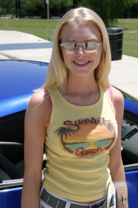 Delicious teen Skye wearing sexy white short jean skirt 68016139