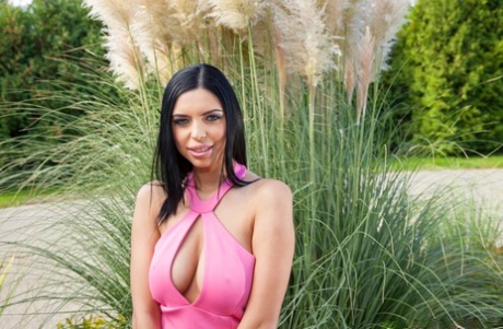 Hot MILF Kyra Queen performs a striptease before anal sex with her man friend