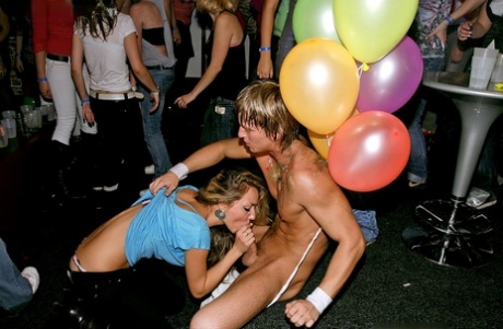Intoxicated women gets banged by male strippers during a birthday party 86574323
