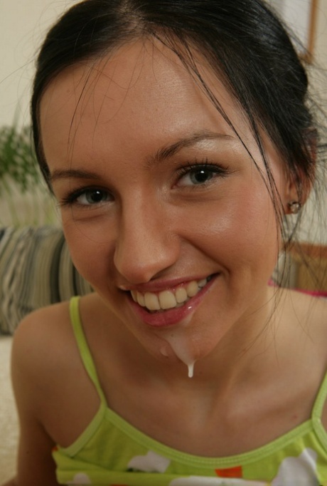 Sweet teen Diana drips cum from her chin after fucking in her socks 72440219