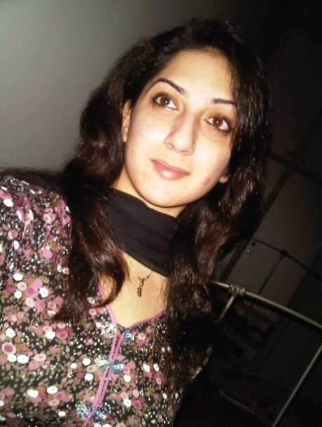 Indian solo girl takes self shots of her big natural tits 27692412