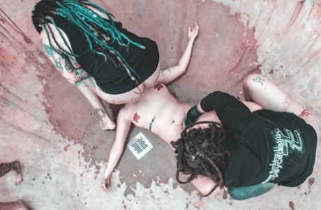 Alternative individuals have sex at a skate park while being pissed on 88906667