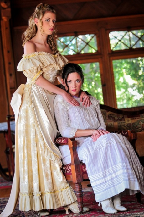 Hot chicks Stephanie Swift & Nicole Ray help each other out of vintage attire 53027350