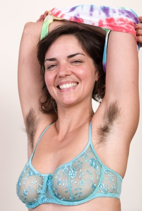 Amateur chick Katie Z reveals her furry pits before spreading her natural twat 64878480