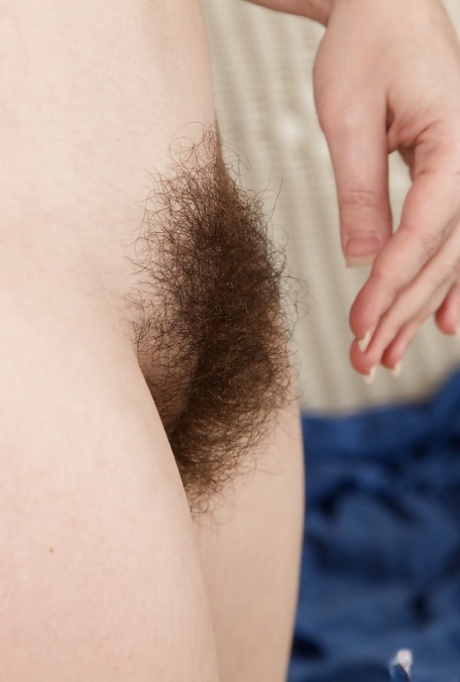 MILF solo girl Annabelle Lee displaying hairy underarms and beaver outdoors 90547659