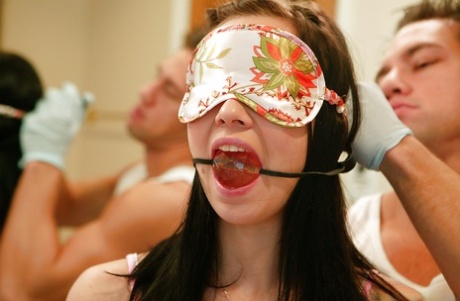 Teen babe Ally Styles gets blindfolded and fucked hardcore 60925026