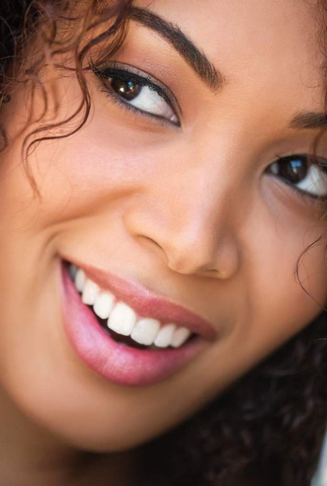 Beautiful black female Serena Ali parts her labia lips with her fingers 20916727