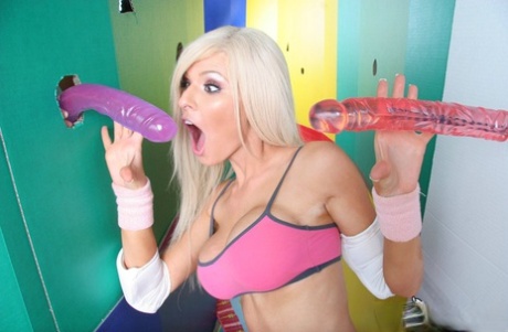 Fabulous pornstar babe Kenzi Marie denudes her bombshell body 46392907